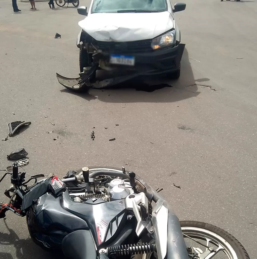 Grave acidente próximo à ponte João Ribeiro deixa motociclista ferido em Brumado
