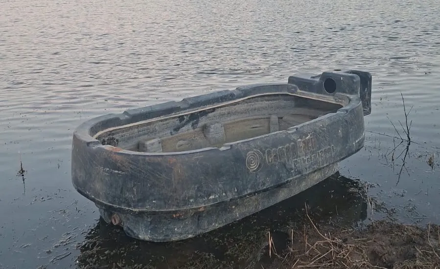 Cinco crianças desaparecem após embarcação improvisada virar em lagoa de Paramirim
