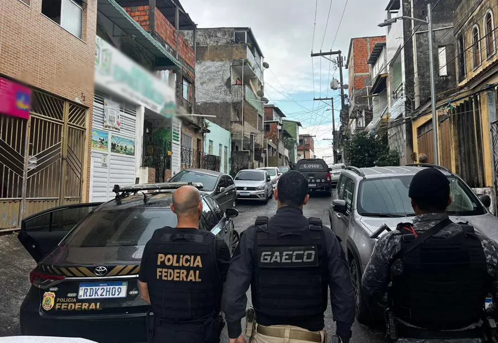 Operação 'Doze Malas' combate tráfico internacional de drogas na Bahia e no Ceará