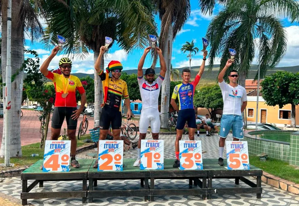 Ciclista brumadense Fernando Santana, o 'Breguinha', conquista pódio no Desafio Ituaçu de Mountain Bike