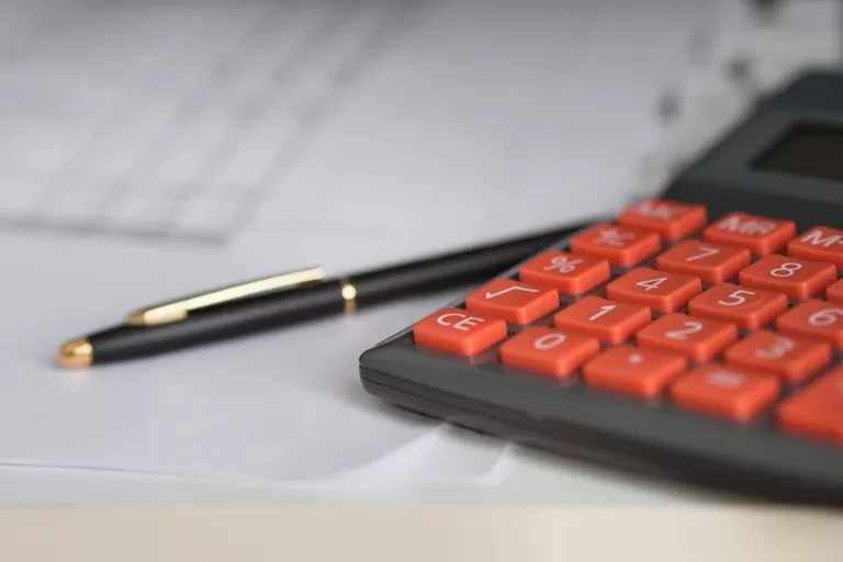 Prévia do PIB brasileiro cresce 0,6% em janeiro e supera projeções