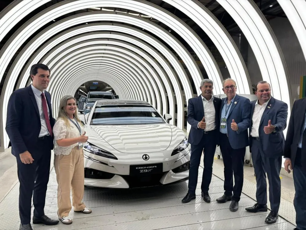 ‘A Bahia volta a ser referência em desenvolvimento e inovação’, afirma Ivana Bastos na inauguração da fábrica da BYD