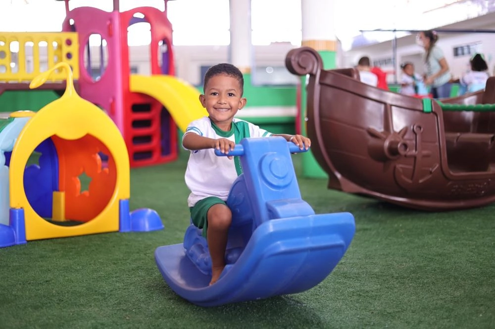 Prefeitura de Brumado firma convênio com o Governo do Estado e garante nova creche no bairro São José