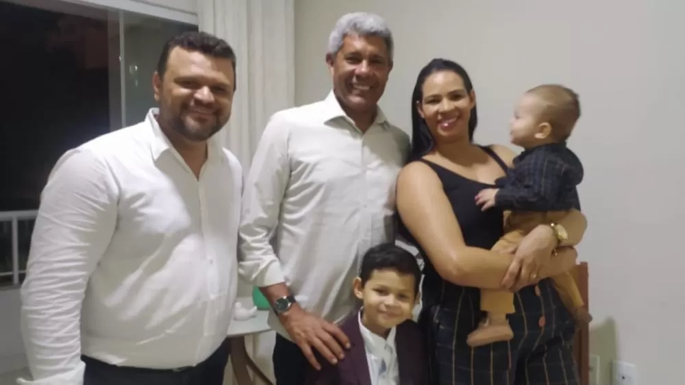 Pré-candidato a prefeito de Brumado, Amarildo, recebeu a visita do governador Jerônimo em sua residência