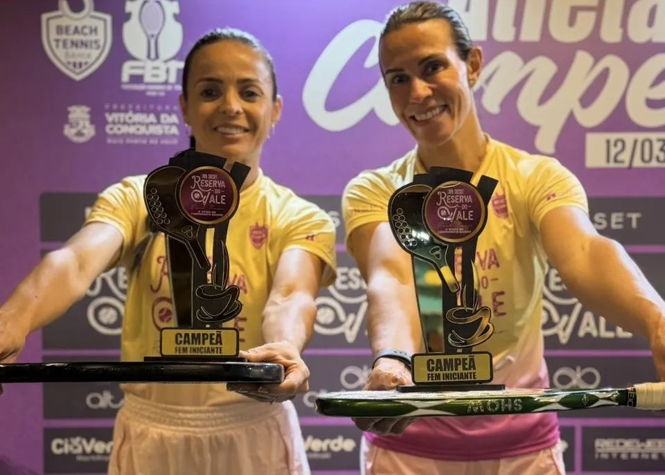 Atletas de Brumado, Kátia Leite e Renata Camargo, são campeãs em etapa do Campeonato Baiano de Beach Tennis