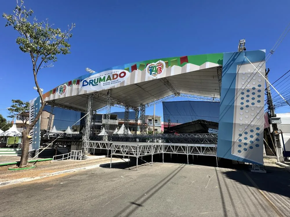 Brumado dá início hoje aos festejos pelos 148 anos com shows e megaestrutura na Praça da Prefeitura