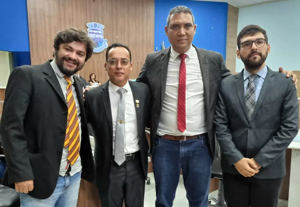 Brumado: Renato Santos assume comando da Câmara de Vereadores