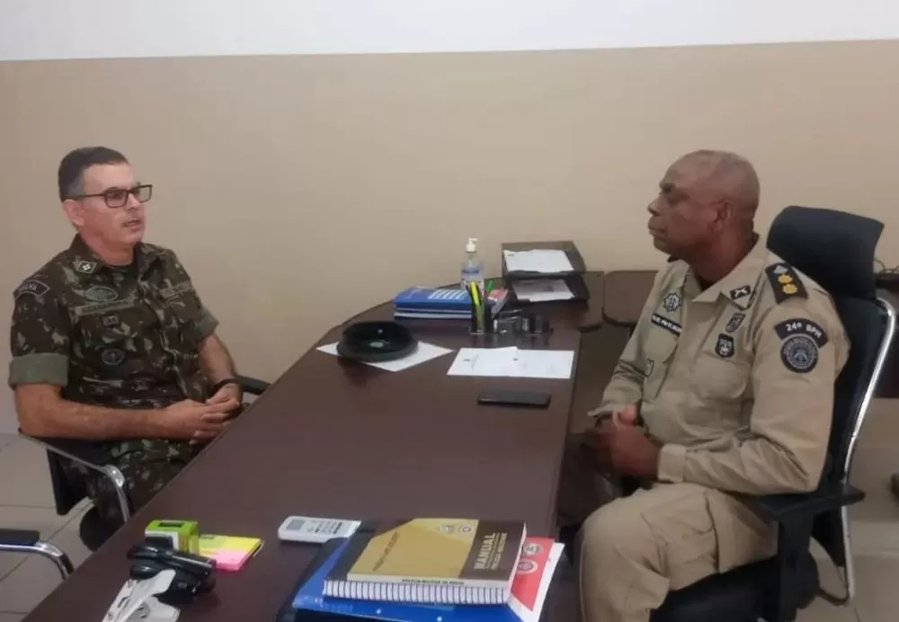 Comandante do 24° Batalhão e Tiro de Guerra de Brumado alinham ações para benefício da comunidade