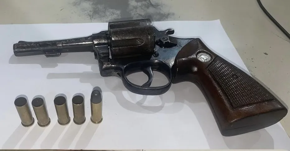 Polícia apreende arma de fogo em ação conjunta na Zona Rural de Ibicoara