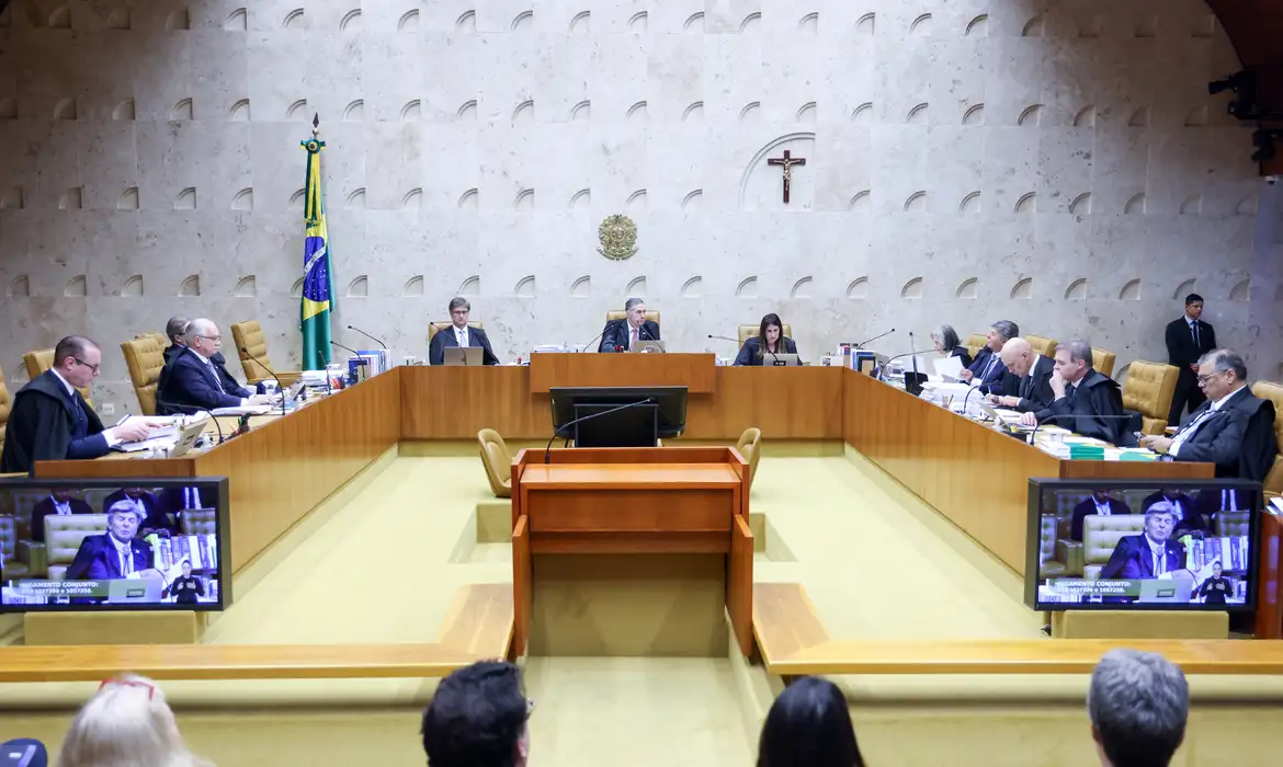 STF nega afastar Moraes, Dino e Zanin do julgamento da trama golpista