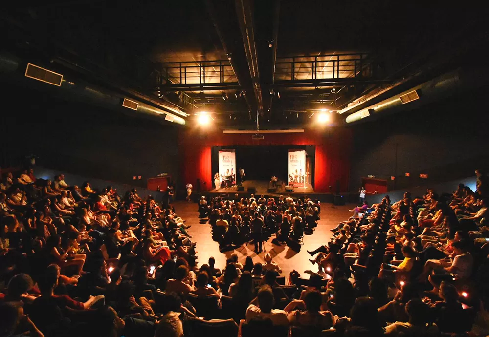 1ª edição da FliConquista é oficialmente aberta proclamando Literatura e Liberdade