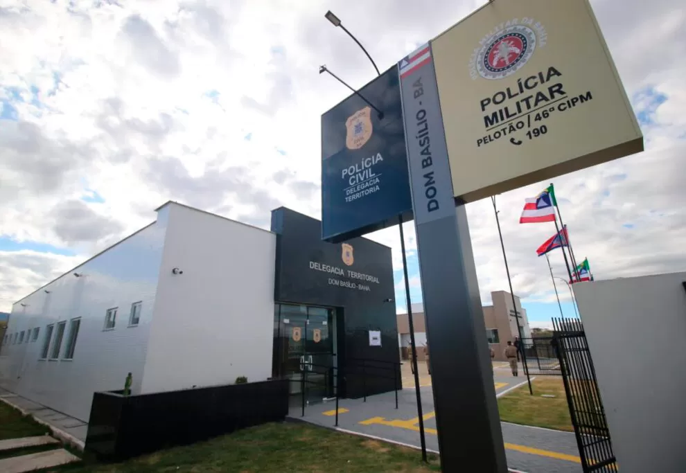 Novas unidades das Polícias Militar e Civil são inauguradas em Dom Basílio