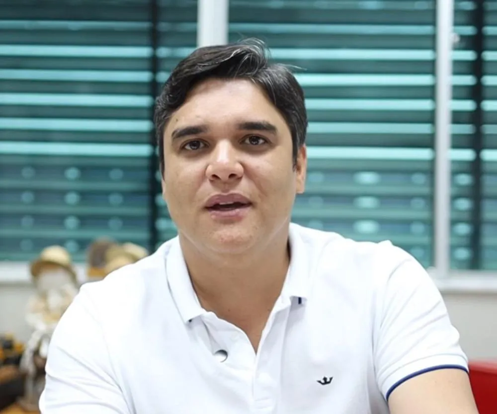 Deputado Vitor Bonfim viabiliza perfuração de poço artesiano em Guajeru