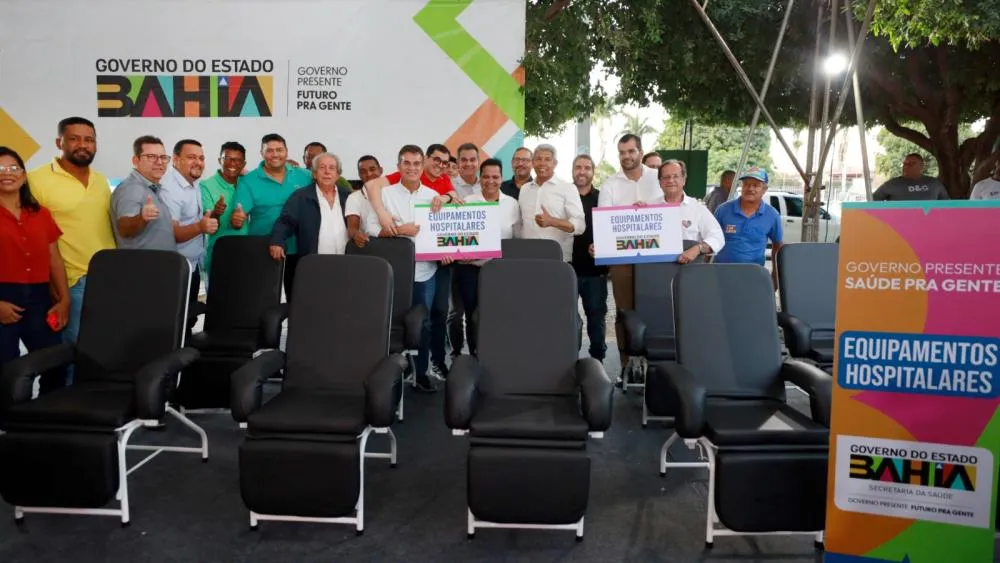 Governo do Estado reforça saúde de Bom Jesus da Lapa com entrega de equipamentos