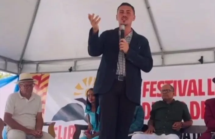 Escritor tanhaçuense prepara lançamento de obra poética inspirada na Chapada Diamantina