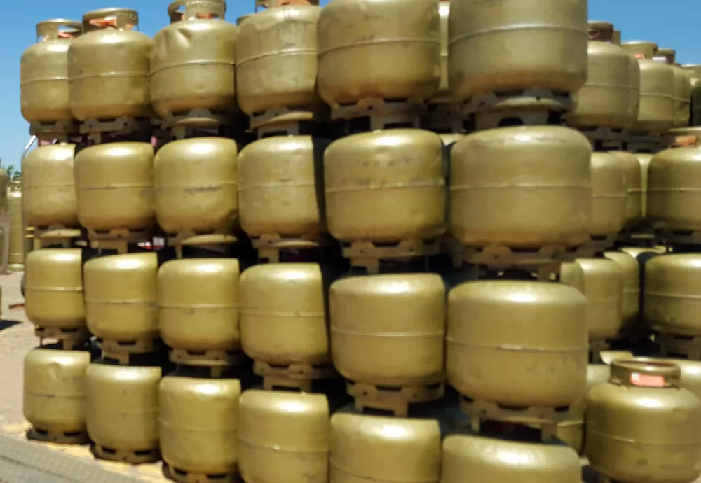 Decreto prevê pagamento de extra do auxílio gás até o fim de 2023