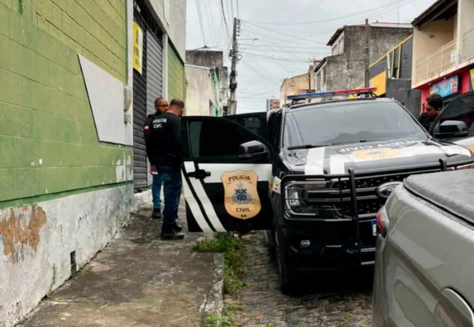 Suspeito é preso com arma de fogo durante investigação de tentativa de homicídio em Itapetinga