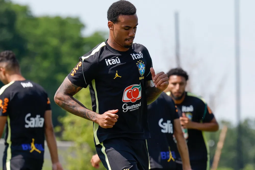 Brasil finaliza preparação para enfrentar Haiti na Copa do Mundo