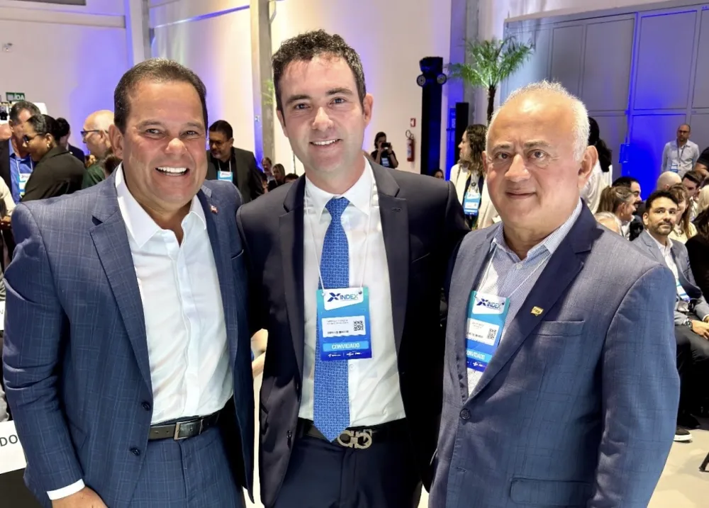 Prefeito Fabrício Abrantes participa do 2º INDEX Bahia e busca investimentos para Brumado