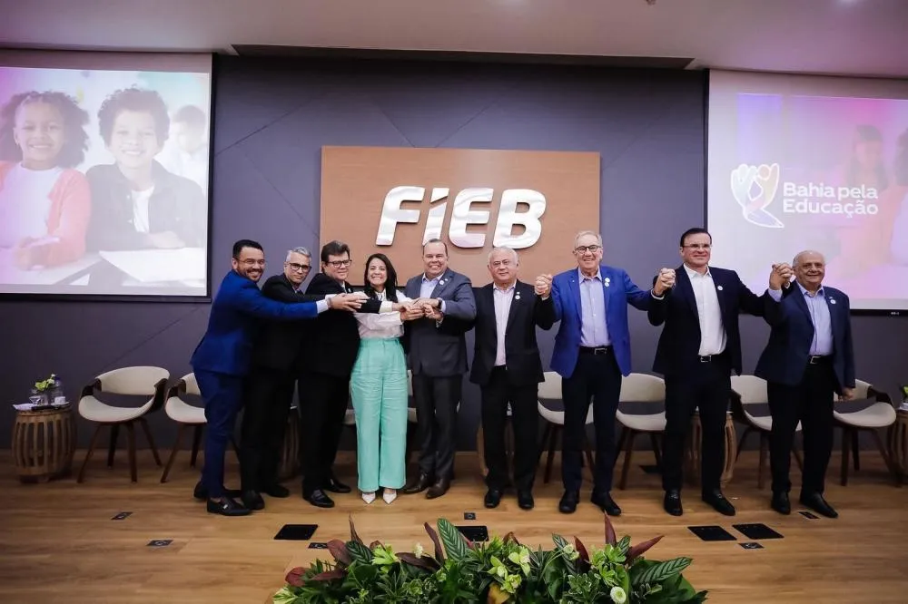 ‘Movimento Bahia pela Educação’ é lançado com meta de alfabetizar 80% das crianças na idade certa até 2030