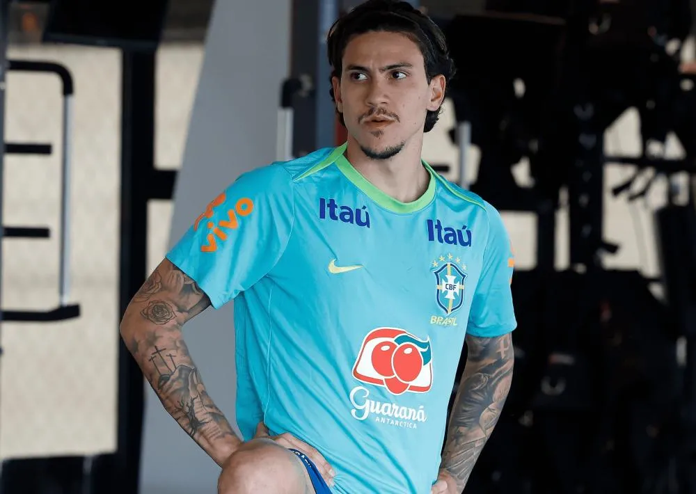 Pedro sofre grave lesão e é desconvocado da Seleção Brasileira