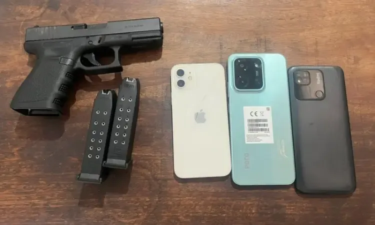 CIPRv/Brumado apreende pistola Glock 9 mm e celulares durante abordagem na BA-026, em Tanhaçu