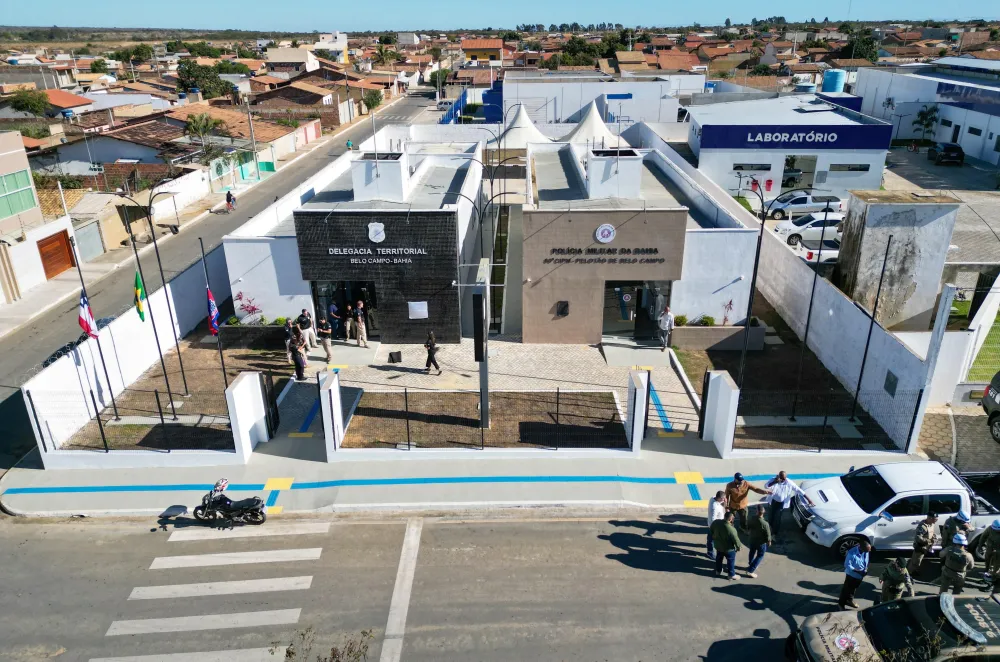 Cidade baiana de Belo Campo ganha novas unidades das Polícias Militar e Civil