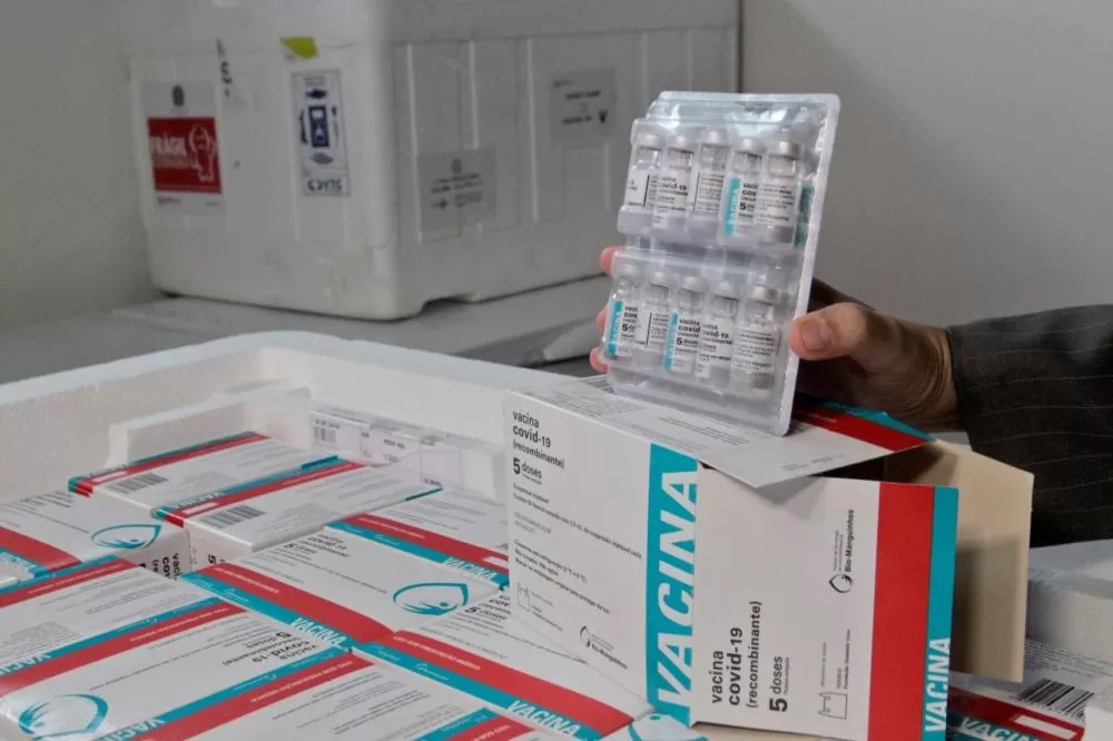 Covid-19: quase 69 milhões estão com a dose de reforço atrasada