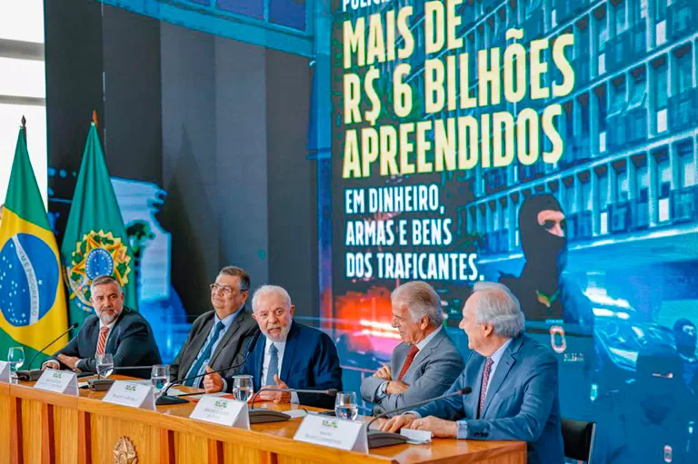 Brasil tem menor número de assassinatos dos últimos 14 anos