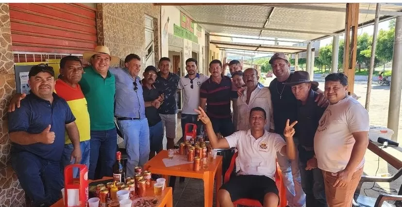 Deputado Marquinho Viana encontra lideranças e amigos em Caraíbas 