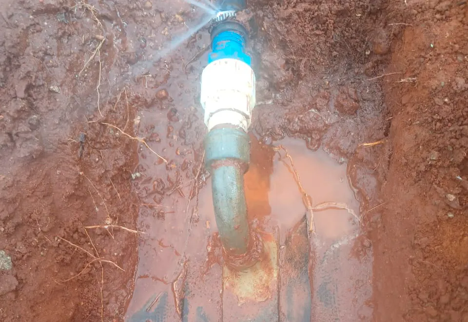 Furtos de água comprometem abastecimento em Brumado e Malhada de Pedras, alerta Embasa