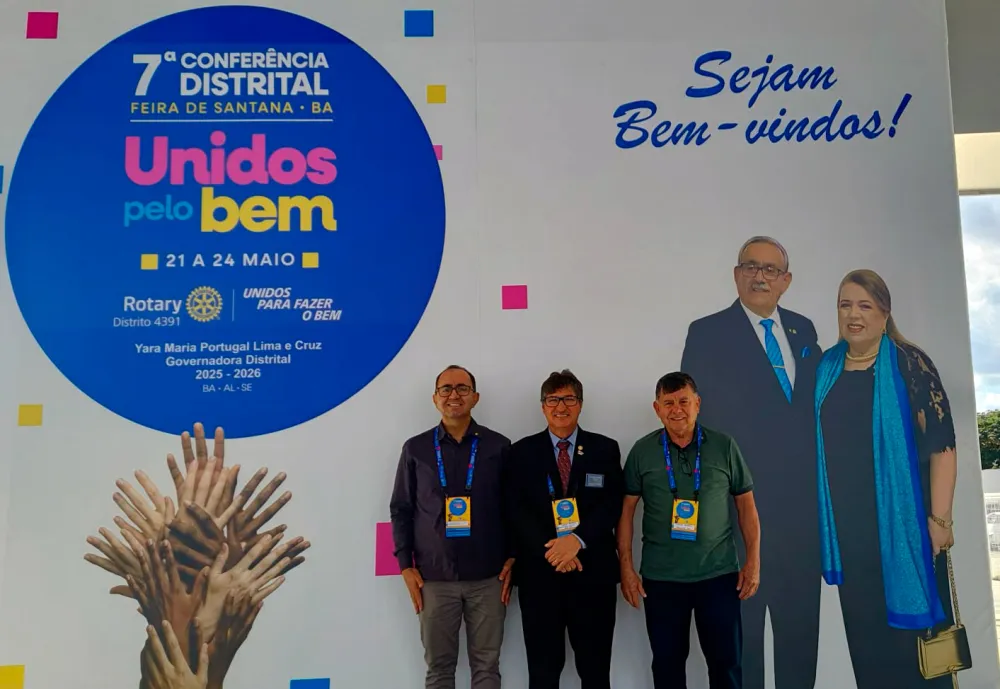 Rotarianos de Brumado participam da 7ª Conferência Distrital em Feira de Santana