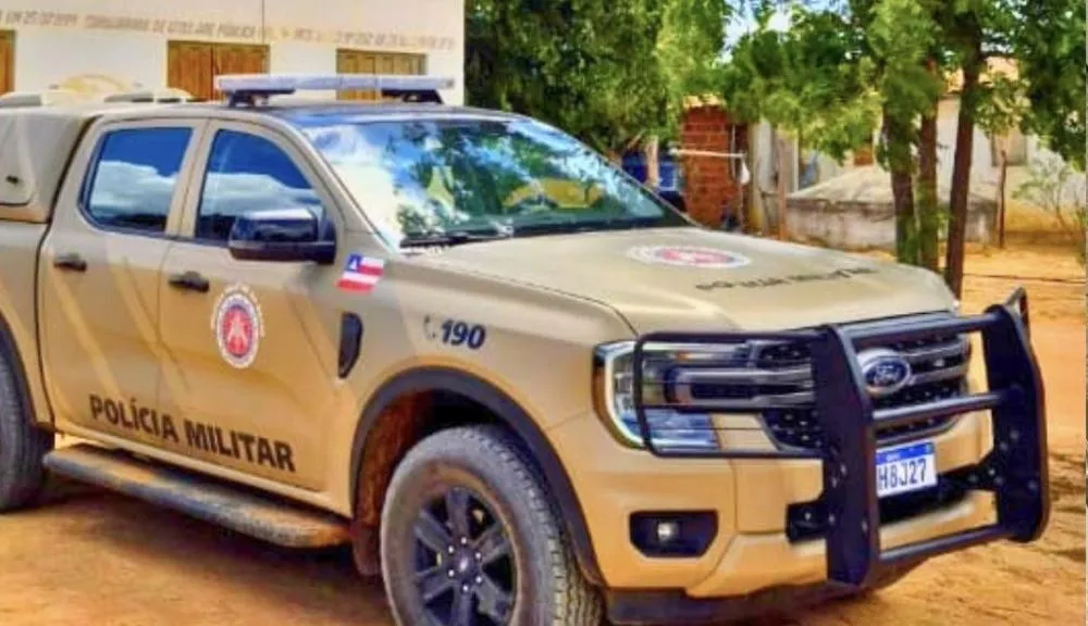 Mulher é detida após perseguição e danos a veículo de ex-companheiro em Brumado