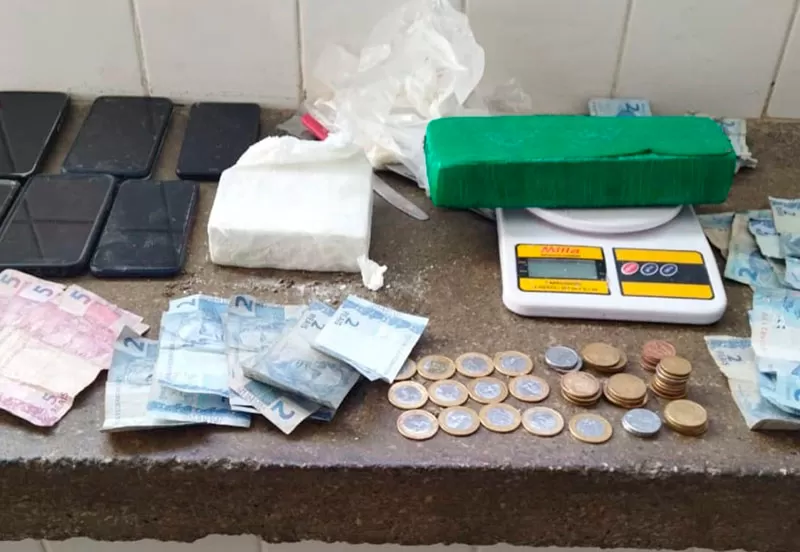 Homem é Detido por tráfico de drogas em Jussiape em operação da Cipe Central