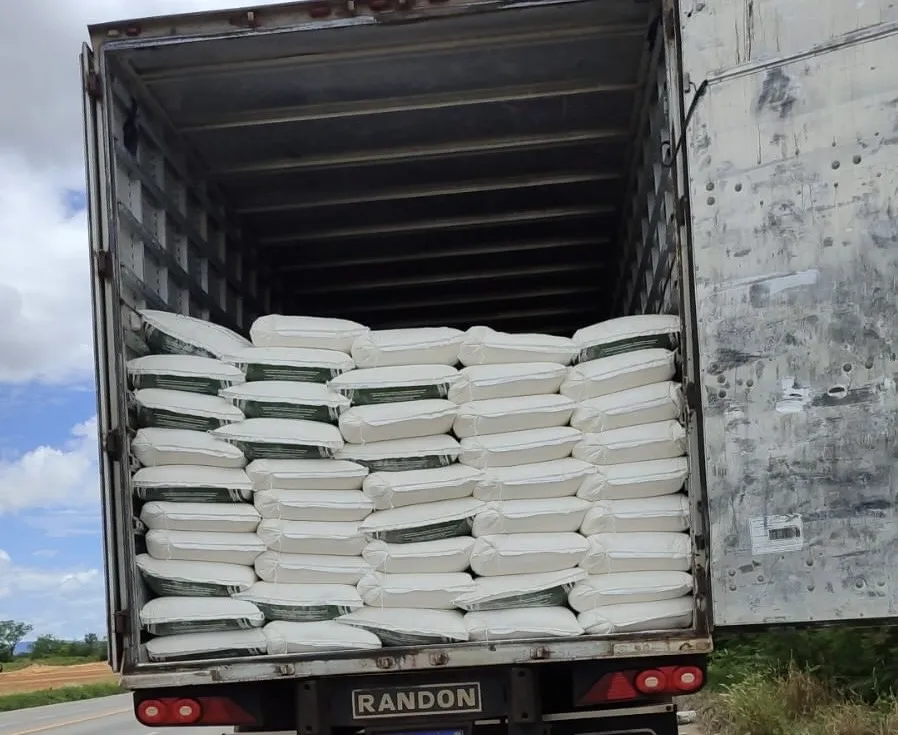 CIPRv/Brumado apreende carga de trigo sem nota fiscal na BA-026