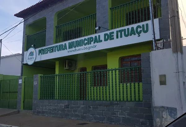 Contas do prefeito Phellipe Brito de Ituaçu são aprovadas pelo TCM