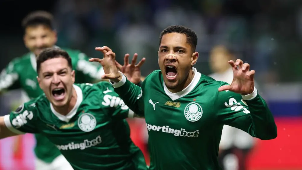 Palmeiras volta a derrotar o River e chega à semifinal da Libertadores