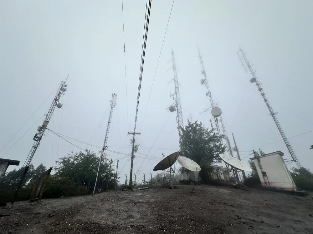 Falta de energia na Serra das Éguas afeta transmissões de rádio e TV em Brumado