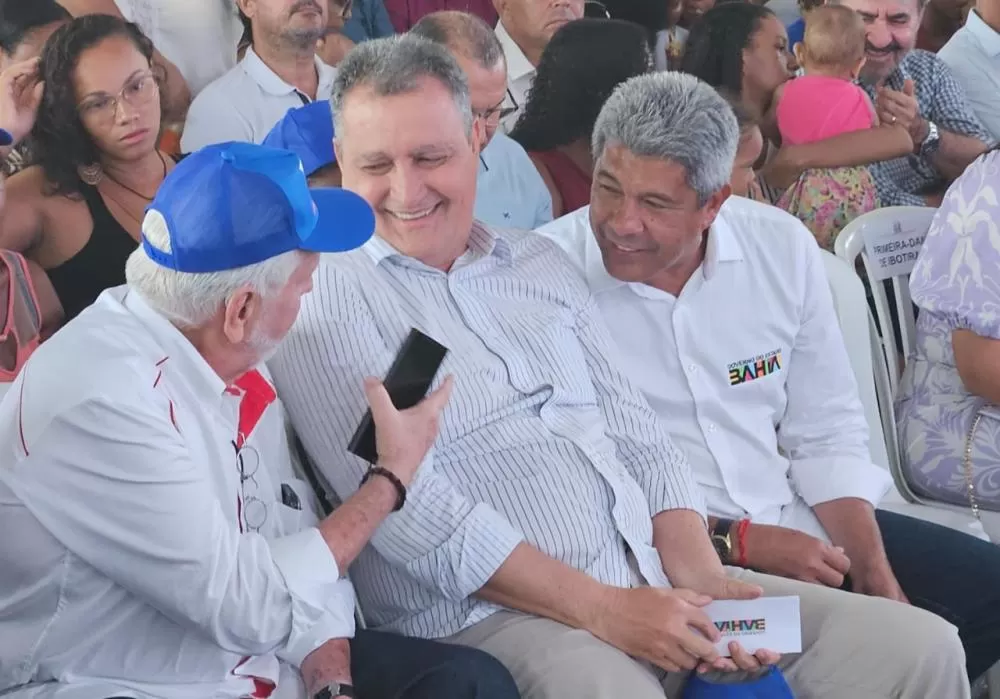Em mais uma entrega do Minha Casa, Minha Vida na Bahia, Wagner, Rui e Jerônimo mostram entrosamento das lideranças do PT no estado