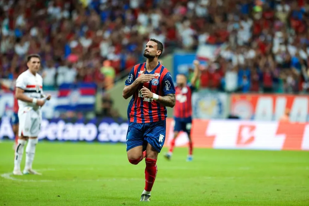 Bahia bate o São Paulo pelo Brasileirão