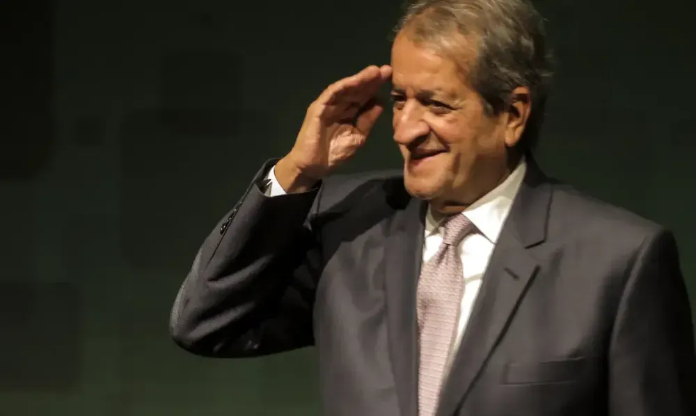 Valdemar Costa Neto critica carta divulgada por Flávio Bolsonaro e diz que não gostou do conteúdo