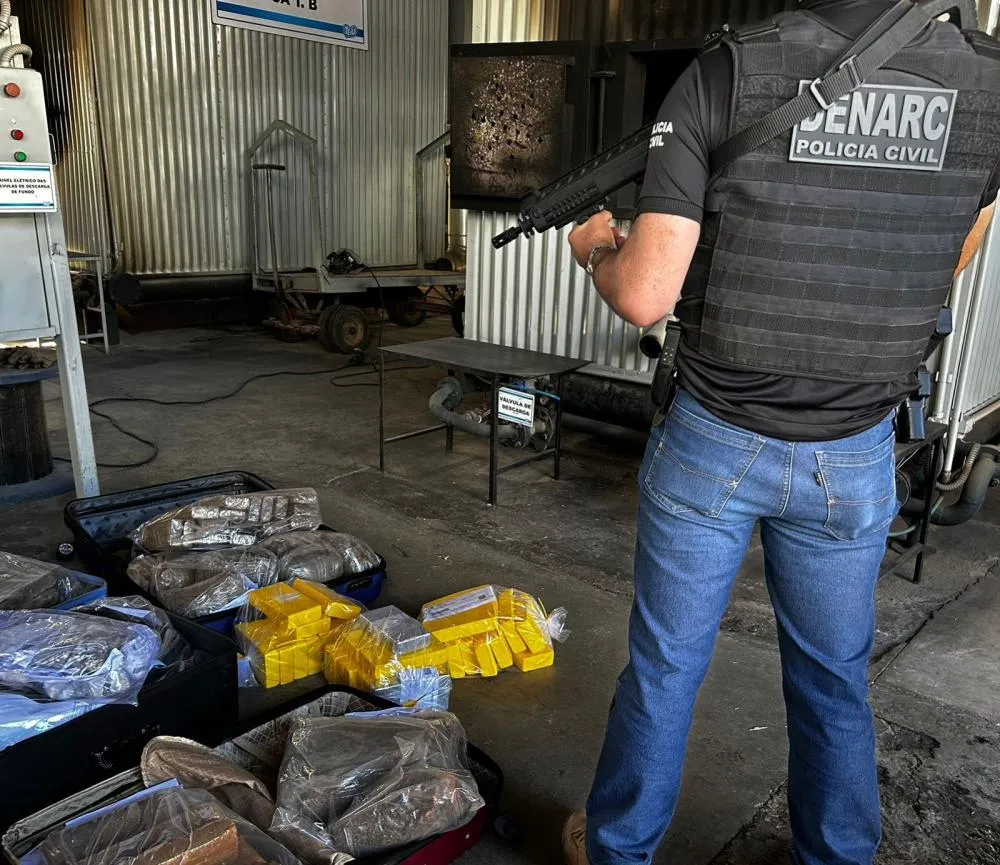 Cerca de 225 quilos de drogas são incinerados em Vitória da Conquista