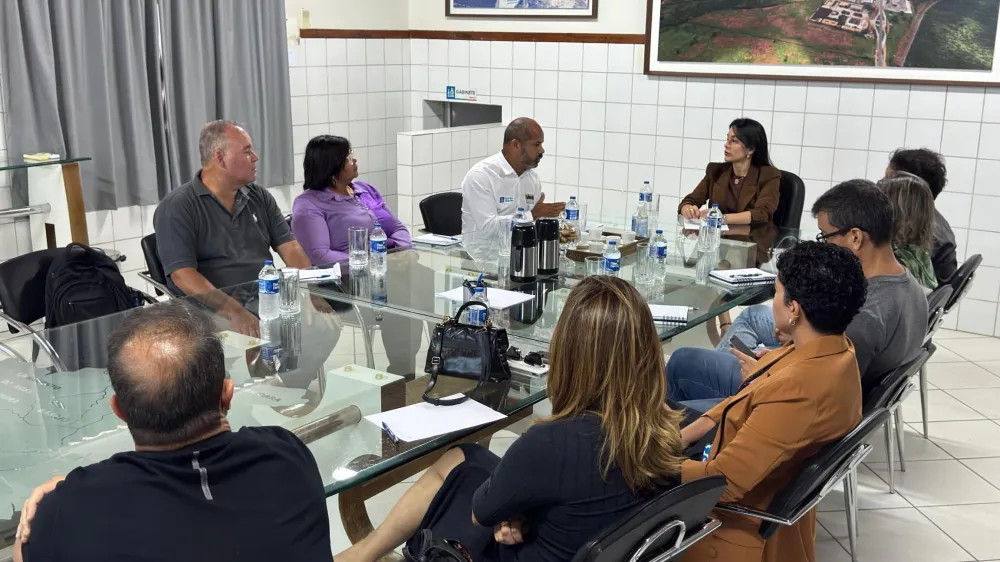 UNEB, Prefeitura, CDL e SEBRAE se reúnem para articular a criação do Conselho Municipal de Tecnologia e Inovação em Brumado