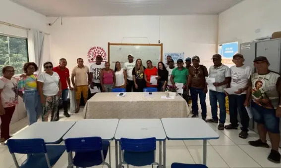 Prefeitura de Ituaçu reúne Ternos de Reis para planejar Festa de Santo Reis 2026