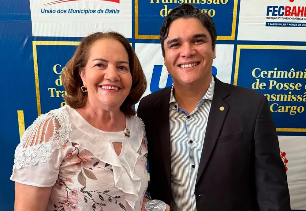 Deputado Vitor Bonfim recebe prefeita de Mortugaba e reforça compromisso com o município