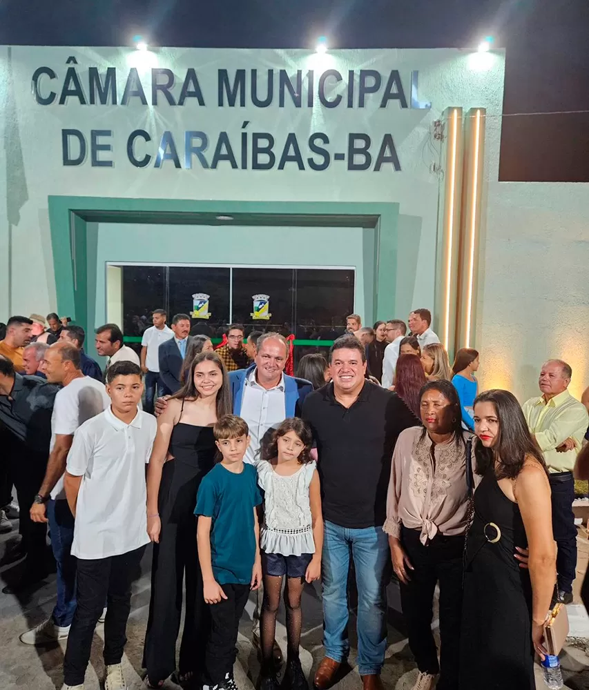 Marquinho Viana participa de inauguração da nova Câmara Municipal de Caraíbas
