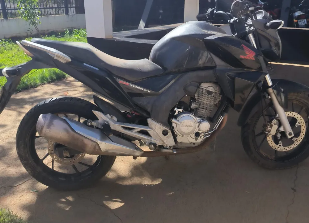 CIPRv/Brumado apreende motocicleta com restrição de furto em Caetité