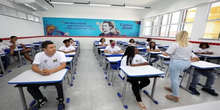 Número de estudantes da rede estadual inscritos no Enem 2024 supera o da edição passada