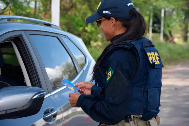 Operação São João 2024: PRF reforça a fiscalização nas rodovias baianas e registra redução no número de óbitos