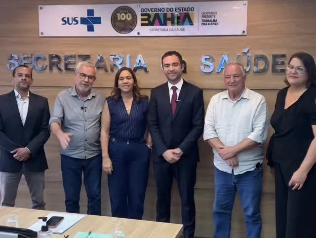 Prefeito Fabrício Abrantes anuncia novos investimentos para a saúde de Brumado em Salvador